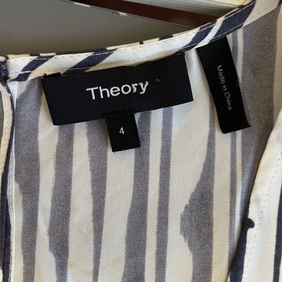 Theory Adlerdale B Dress Size 4 100% Silk blue white MSRP $365 - Picture 7 of 10